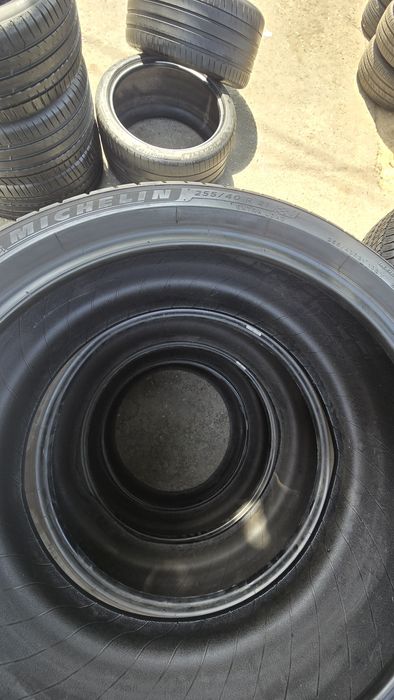 255/40/R21 Michelin pilot sport⁴ suv