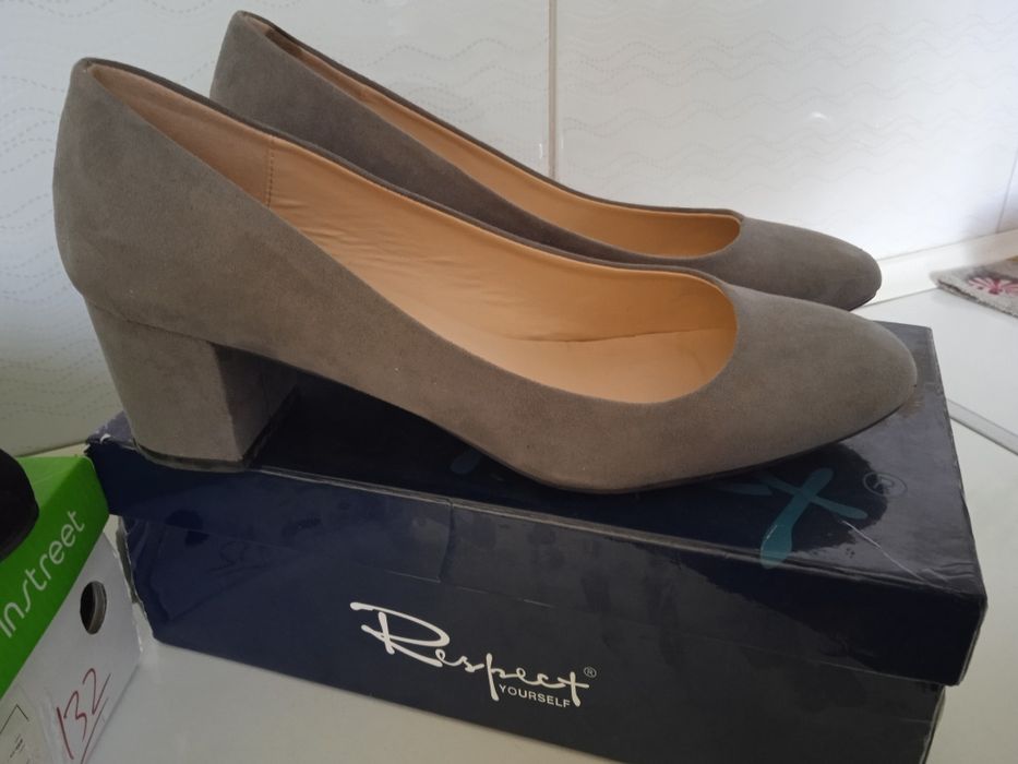 Женские туфли 40р