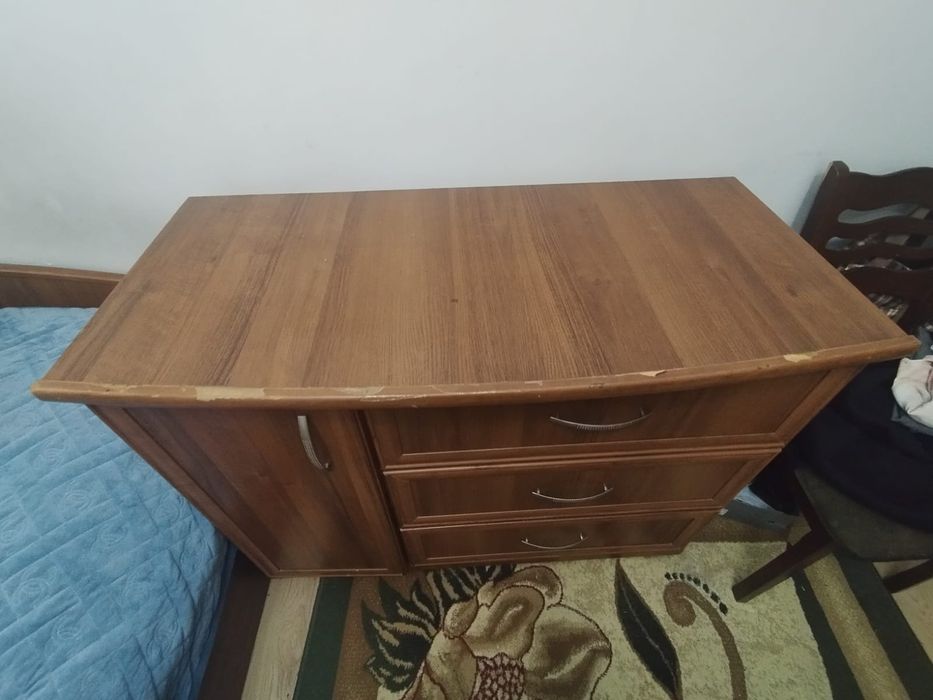 Спальный гарнитур