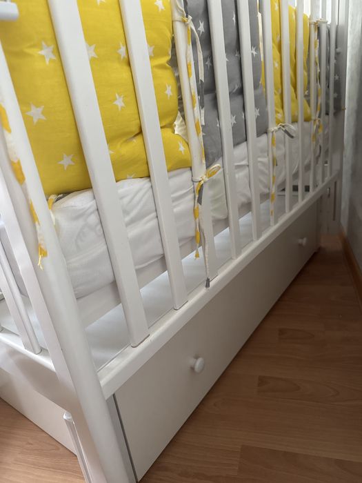 Кроватка детская