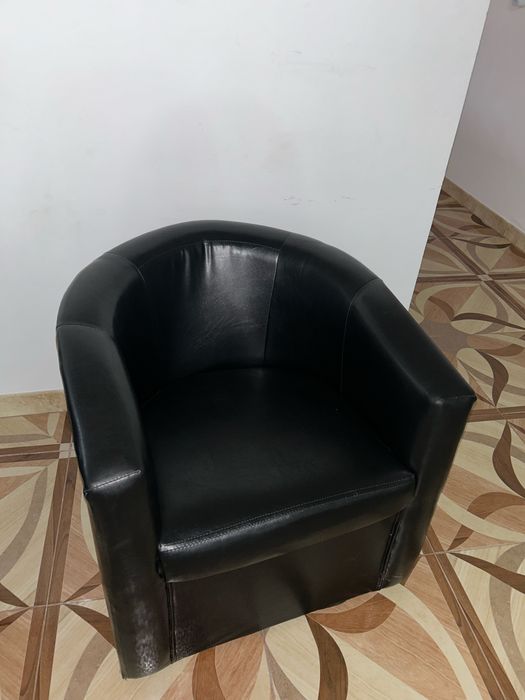 Canapele 2 locuri plus fotoliu piele