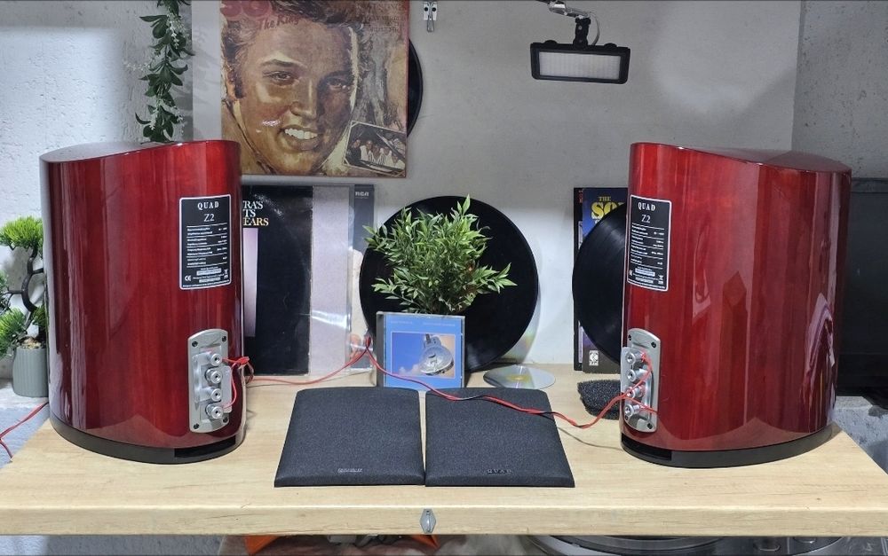 Boxe QUAD Z2, hi-end , impecabile , cireș, locuite,  boxe de raft