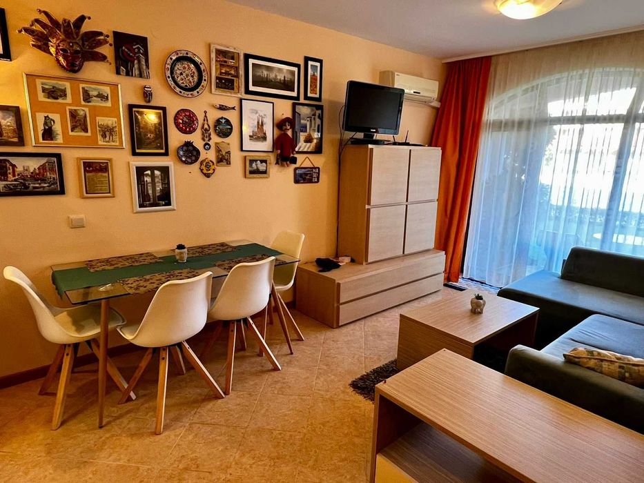 Продава се Двустаен апартамент в к.к. Слънчев бряг - 50 кв.м за 1398 €/кв.м - Снимка #2