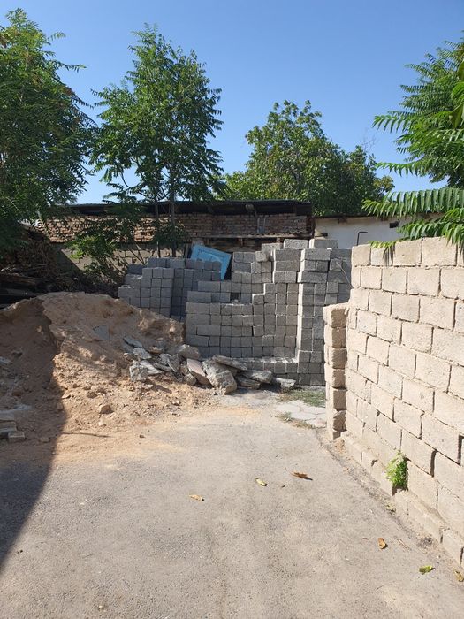 Шлакоблок улица Фирдавсий бывшая Шаумяна