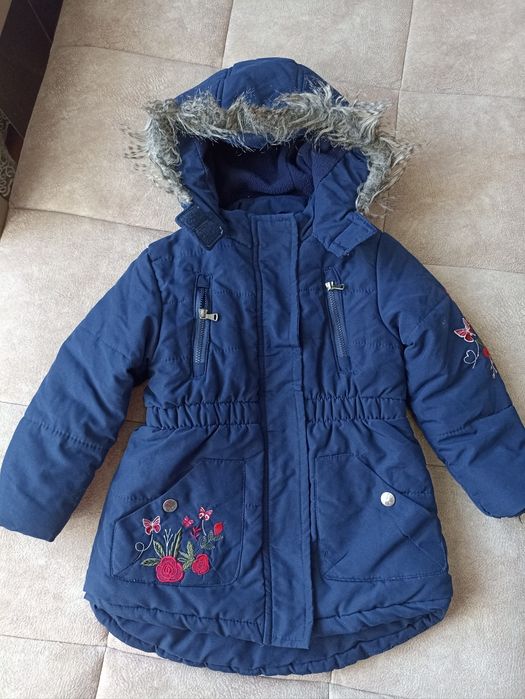 Куртки на девочку от 1 года до 4,5, от 1000