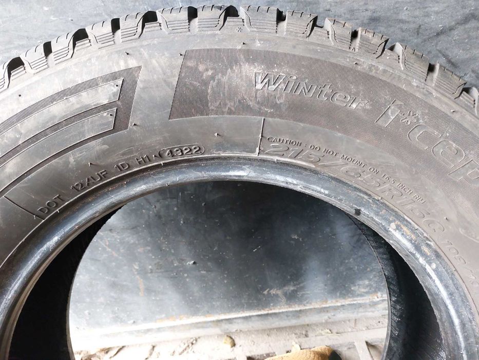 2бр.зимни гуми HANKOOK 215/65/16C 109T DOT 4322