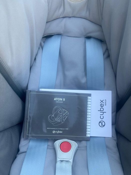 Vand scoica auto ATON 5 CYBEX