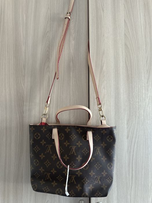 Сумочка женская.