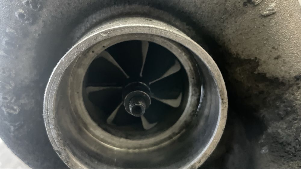 Комплект турбини 535д 272кс