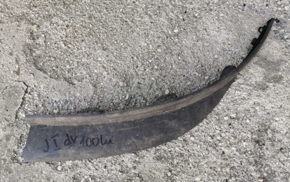 extensii - spoiler sub bara Opel Astra J 50 lei