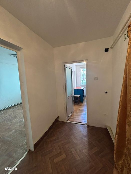 De inchriat spatiu commercial,75mp, zona Bisericii Constantin și Elena
