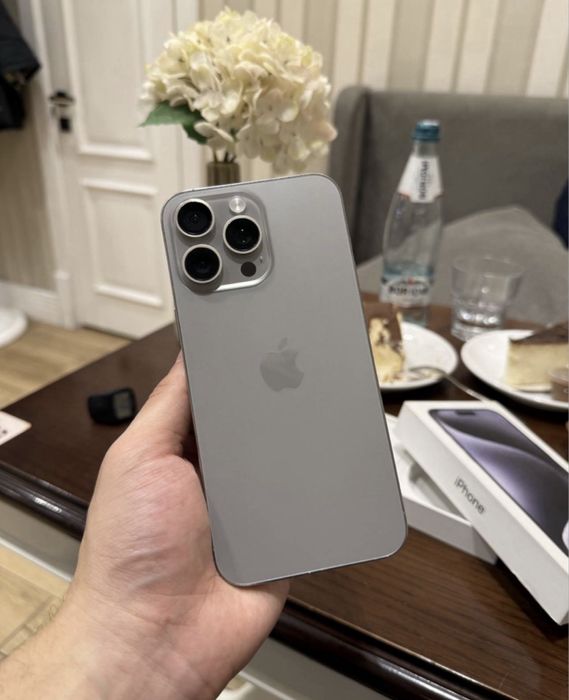 iPhone 15 pro Max srochna sotiladi