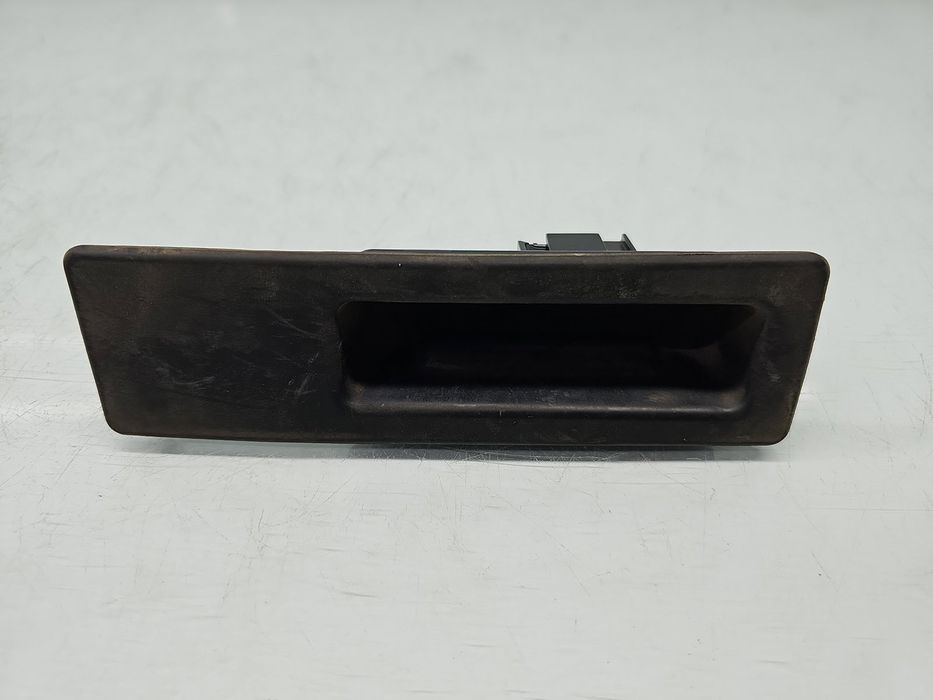 Buton deschidere portbagaj Bmw 5 (F10) [Fabr 2011-2016] 7368752