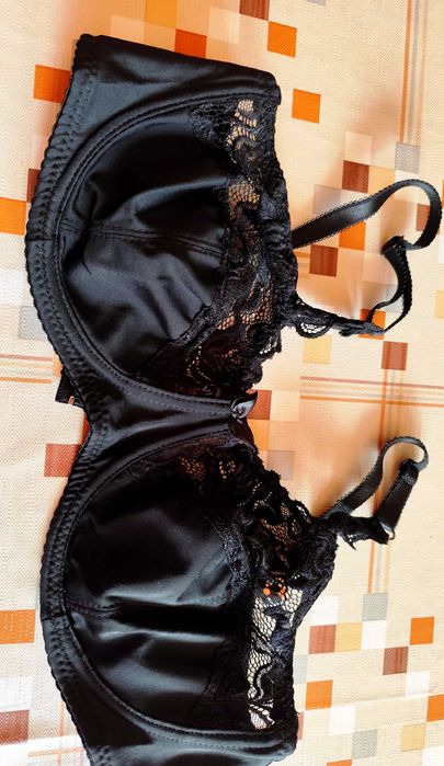 Сутиен черна  дантела