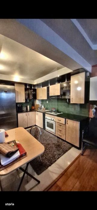 Casa P+1 in Slatina, teren de 308 mp, amprenta la sol de 132 mp, anexa