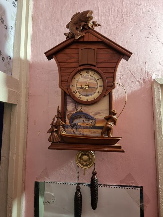 Ceas electronic cu tematica pescareasc