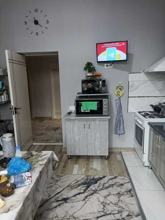 Toshkent tumanida uy sotilad