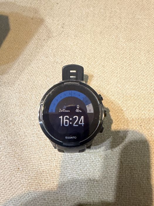 Мултиспорт GPS часовник Suunto 9 + подарък 3 броя протектора за екран