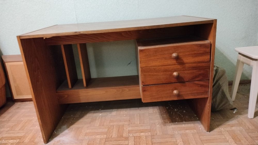 Стол, письменный