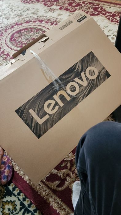 Lenova 17 AMD 5 5000U