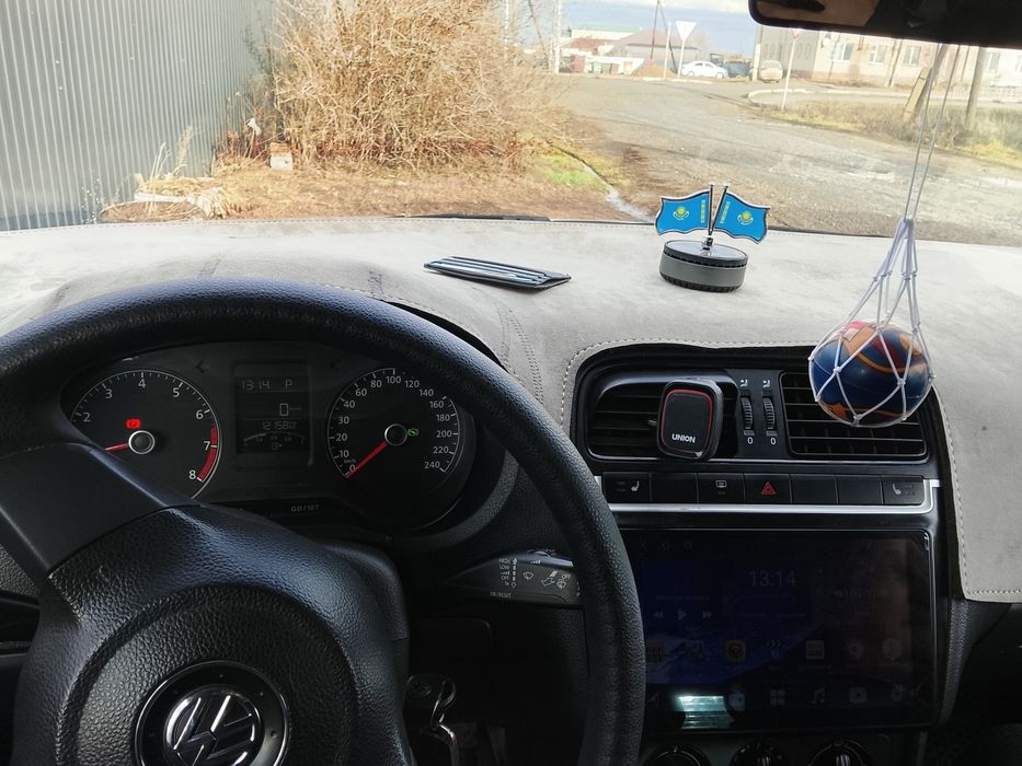 Фольксваген Поло