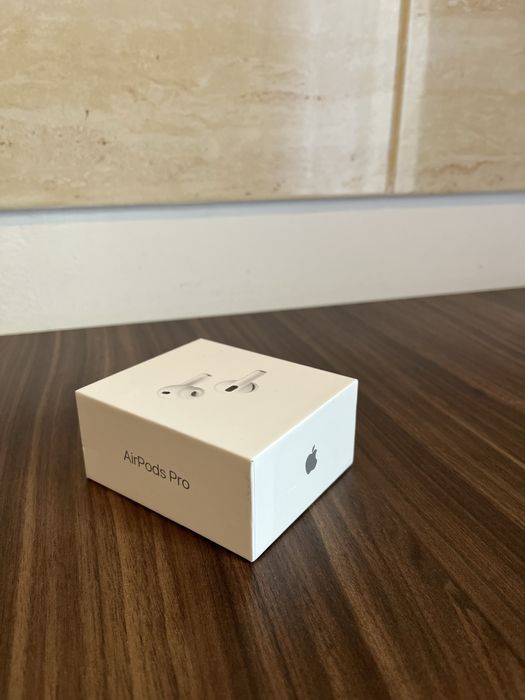 Vând Urgent Căști Apple Airpods Pro 3 sigilate originale
