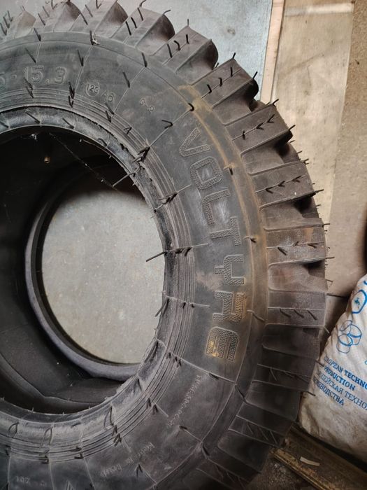 Мксм 800 шина от погрузщика