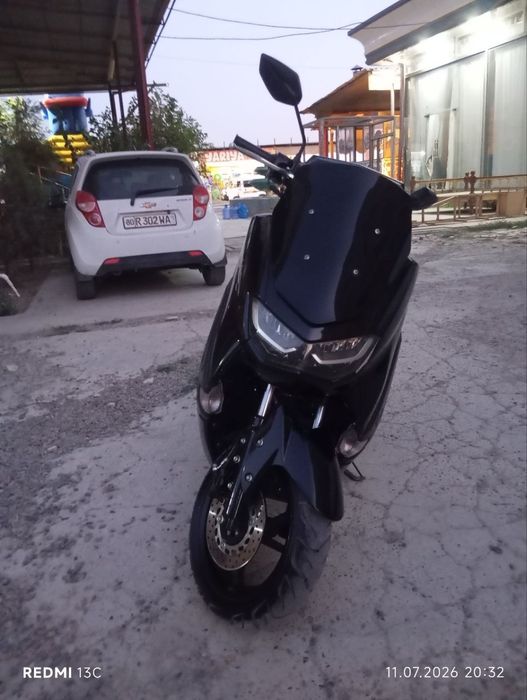 Продам скутер 150 кубов
