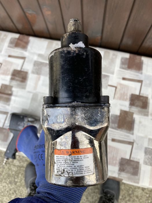 Ударни гаековерти 1/2