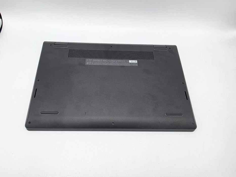 Laptop 15.6" FHD DELL Pro 15 Essential PV15255 AMD Ryzen 5 7520U 8GB Ram 512GB Stare Buna Garantie Dec 2027