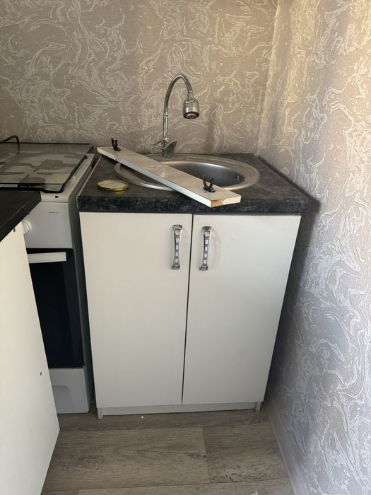 Бесплатно кухонный гарнитур