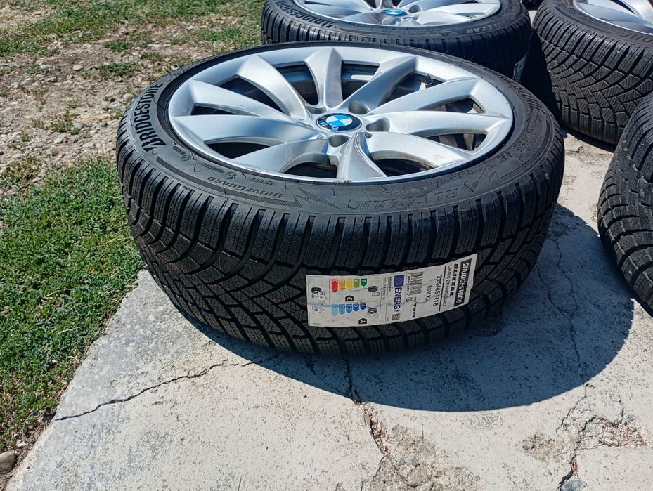 Vând jante BMW 225/45/18
