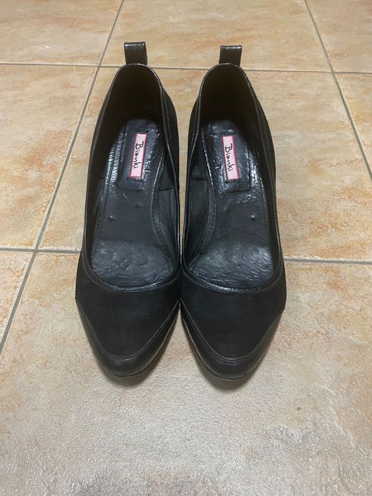 Дамски обувки от велур