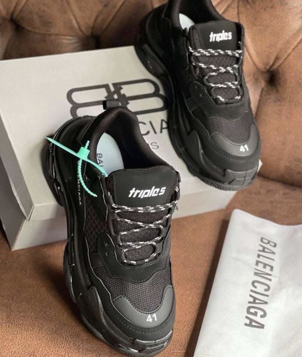 ULTIMELE PERECHI!! Adidasi / Sneakers Balenciaga Triple S Negru Marimi 36-44 Unisex
