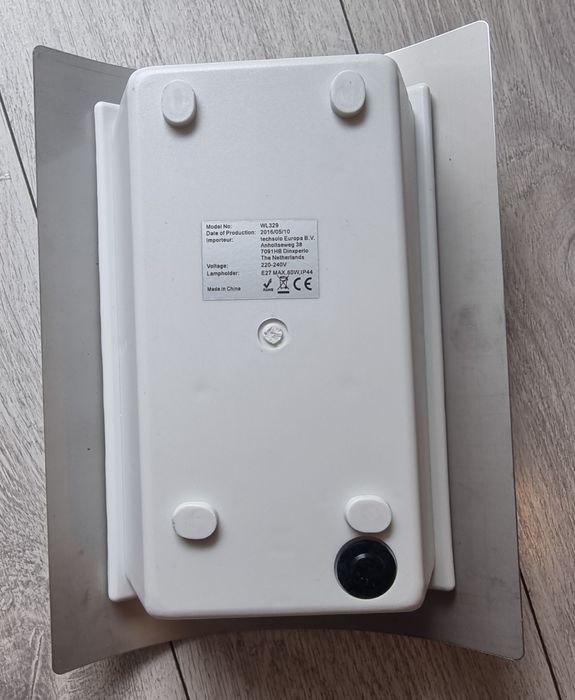 Стенна лампа (плафон)