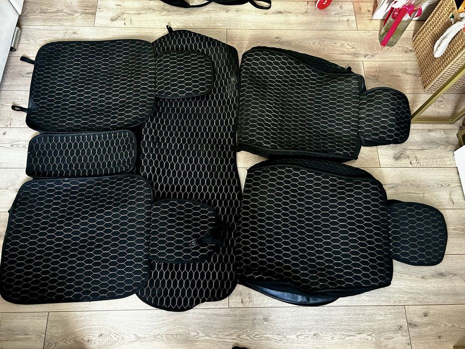 Чехлы в отличном состоянии