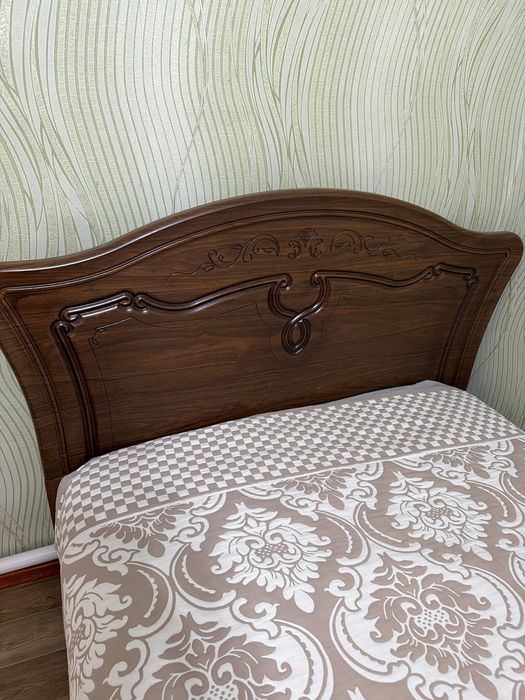 Кровать полуторка