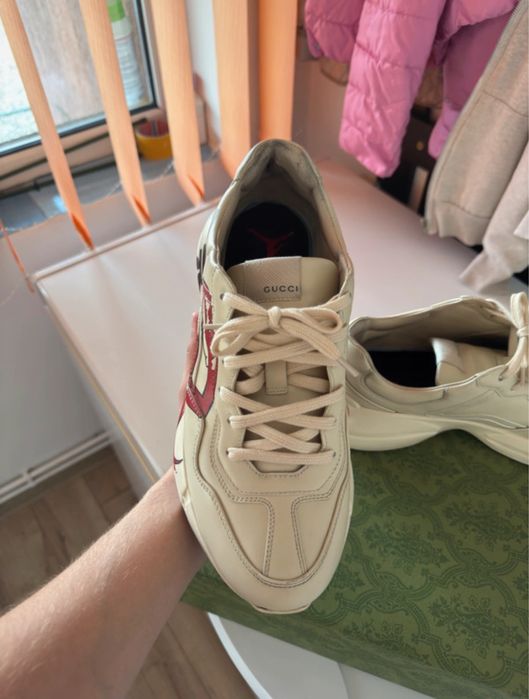 gucci rhyton trainer