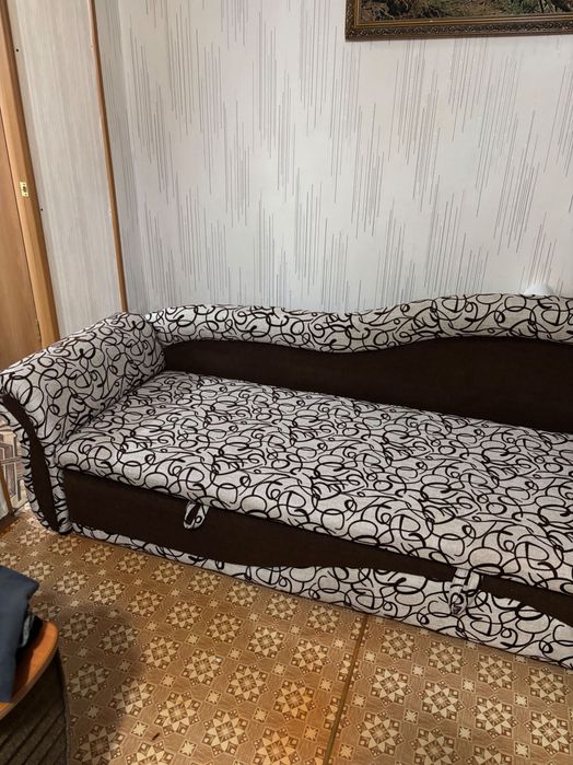 Продам диван !!!