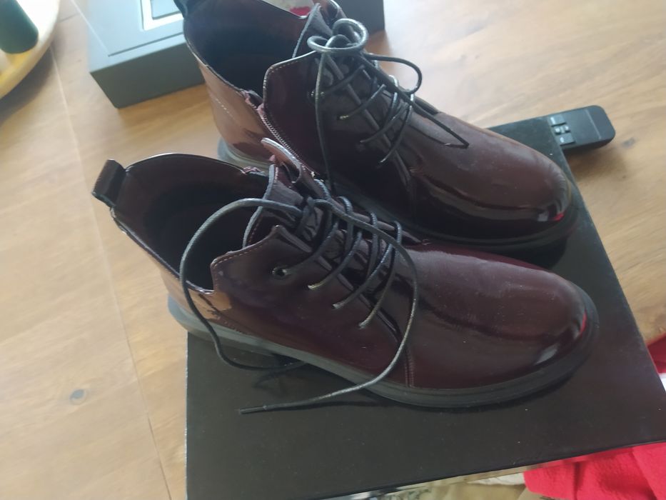 Vând ghete Flavia Passini