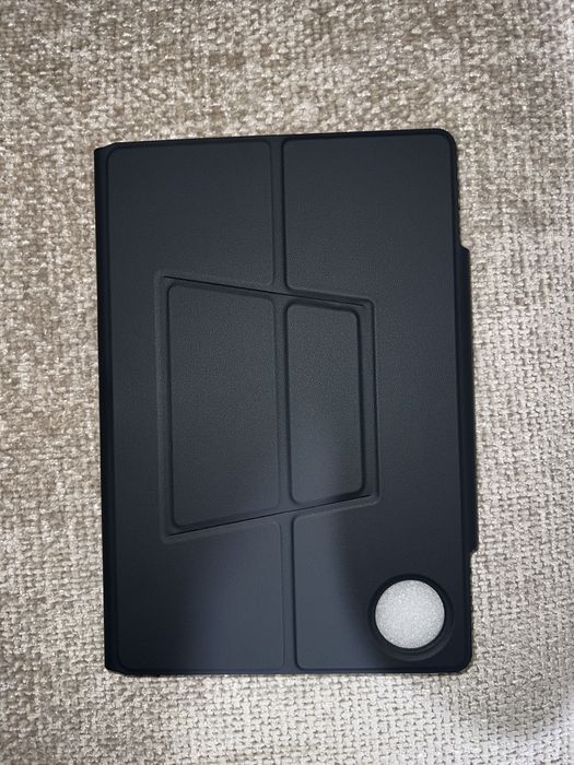 Tastatură Smart Ulefone pentru seria Tab A11 - Cu Touchpad și Husă