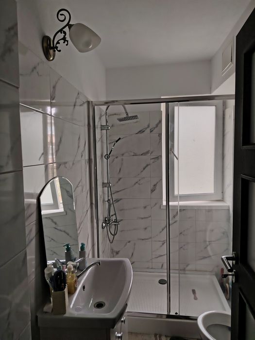 Apartament de vânzare cu două camere  etaj 2 zona Gării