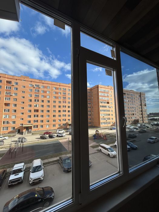 Робот мойщик окон с распылением