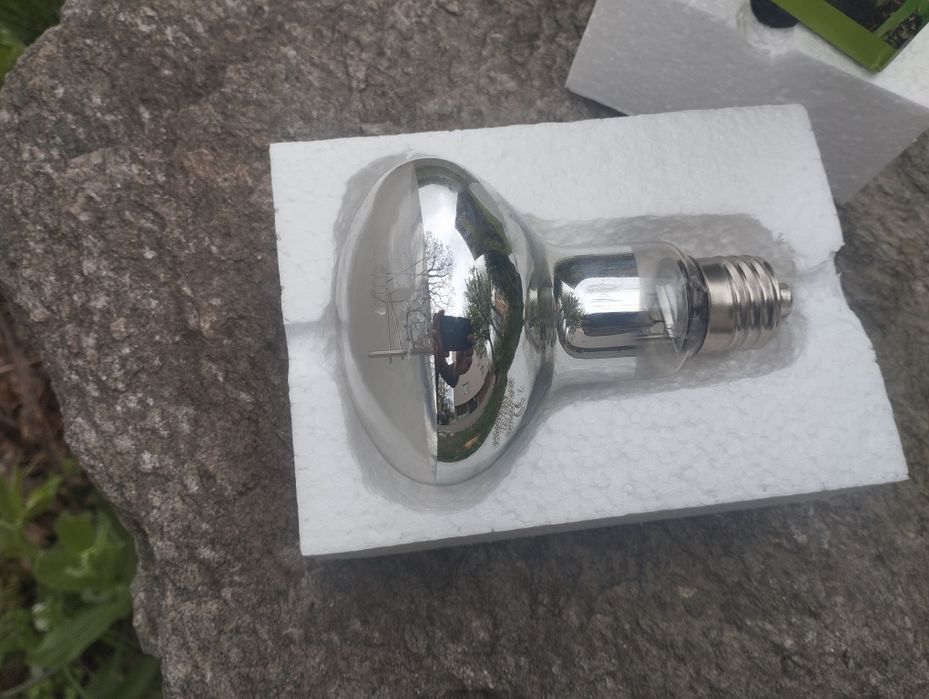 Лампа за терариум ,Живачна лампа за игуани,гущери, костенурки и т.н.т