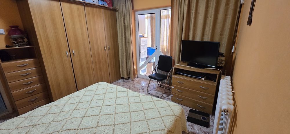 Apartament 3 camere zona Trust