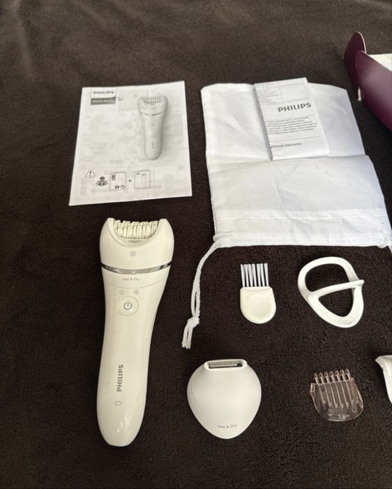 Epilator Philips Series 8000 – Ca NOU | Wet & Dry | Set complet