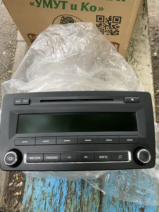 Автомагнитола штатная