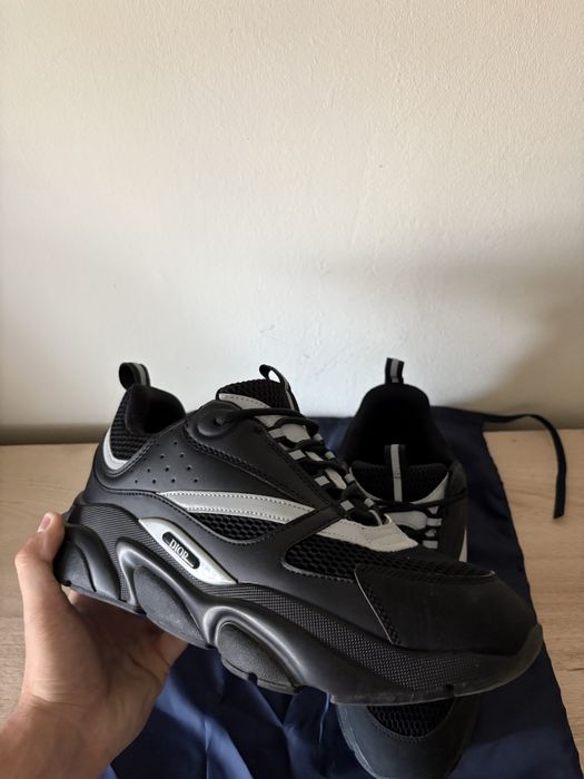 Dior b22