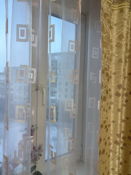 Тюль розовый нежный