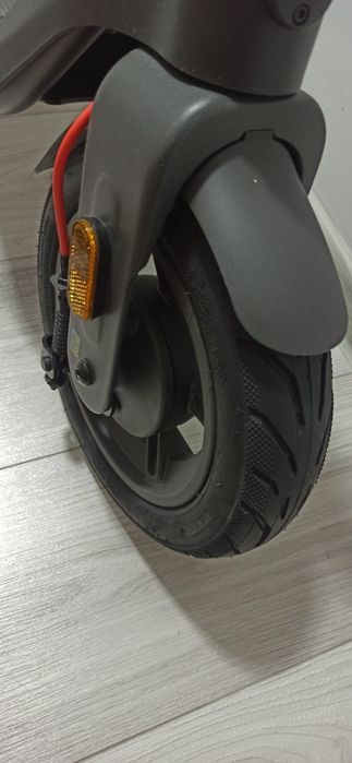Trotineta electrica noua pliabila Xiaomi  Scooter 4 Lite 2nd Gen, Autonomie 25 Km, Viteza 25 Km/h, Putere 300W